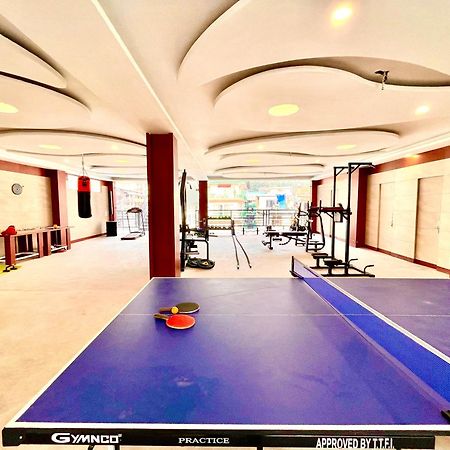 Vista Resort, Manali - ! Near Mall Road !! Hot & Cold Ac Rooms !! Best Selling !! Big Parking !! Luxury Collection !! Open Terrace !! Lift !! Playing Zone !! Property Of The Year ! Exterior foto
